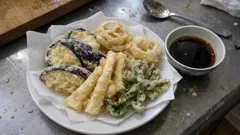 쌀가루+탄산수로 더 가볍게 바삭한 텐푸라 만들기(채소·산나물·해산물 응용)