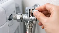 세탁기 수도꼭지 계속 열어둬도 될까, 누수 사고 막는 현실 점검법