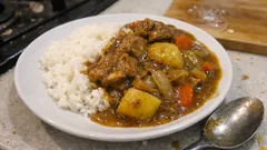 우스터소스 한 스푼으로 풍미가 또렷해지는 돼지고기 집카레 레시피