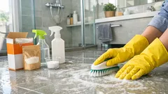 욕실 바닥 청소, 산성·알칼리성만 알면 물때와 미끌거림이 쉽게 끝나요