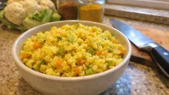 10분대 완성, 카레향 가득한 콜리플라워 라이스(저탄수 한 끼) 레시피