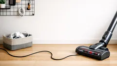 바닥 충전선 지옥 끝내는 벽면 태블릿 충전 스테이션 DIY